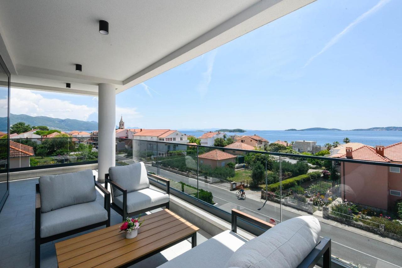 Sunny Day Luxury Holiday Apartments Оребич Екстер'єр фото