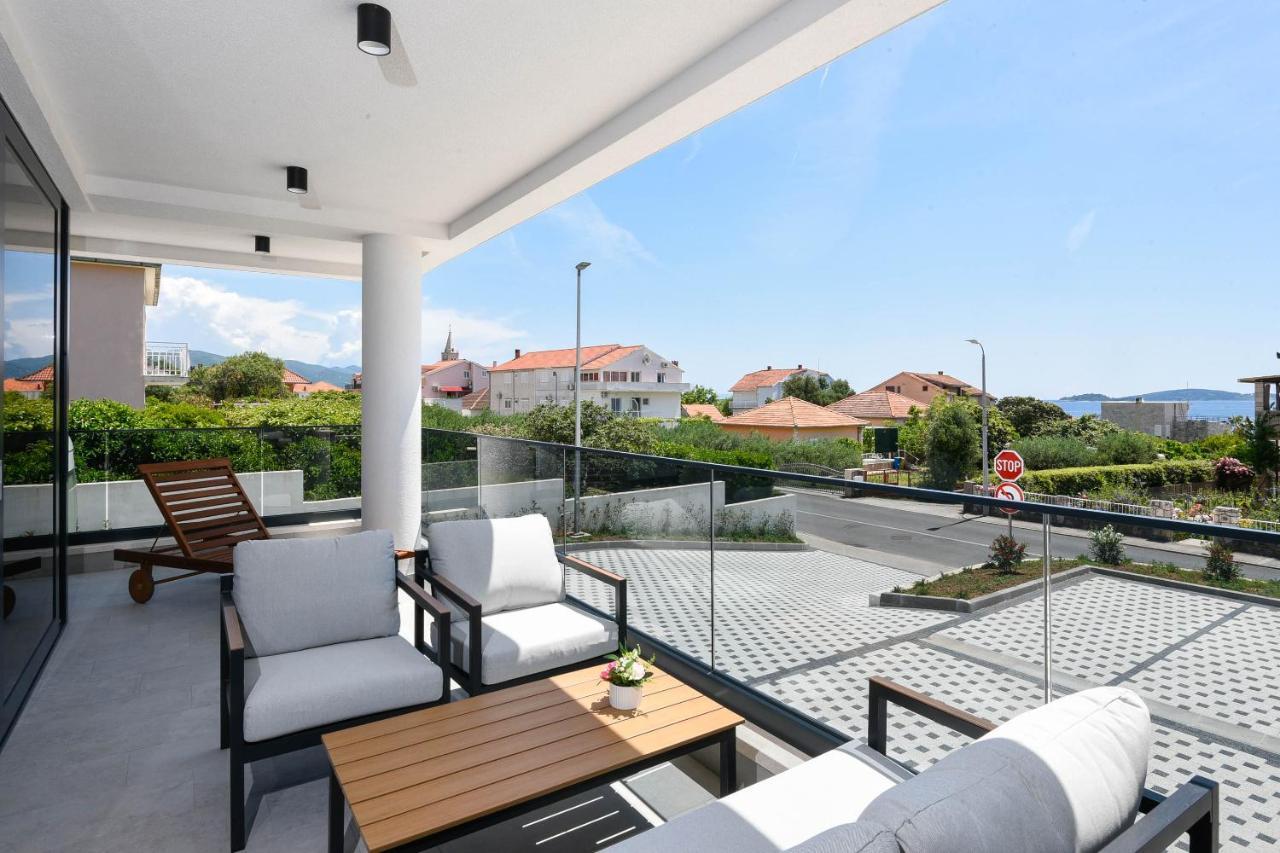 Sunny Day Luxury Holiday Apartments Оребич Екстер'єр фото