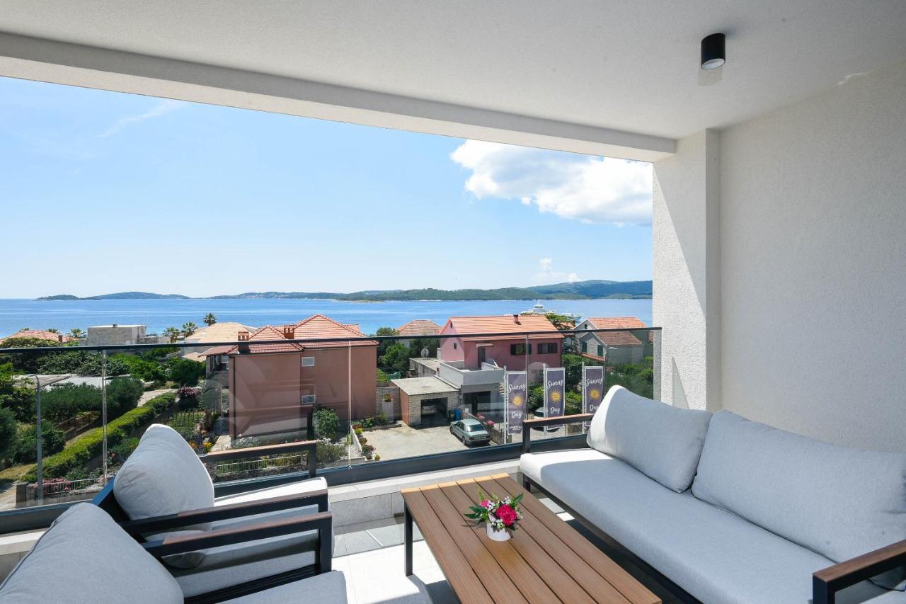 Sunny Day Luxury Holiday Apartments Оребич Екстер'єр фото