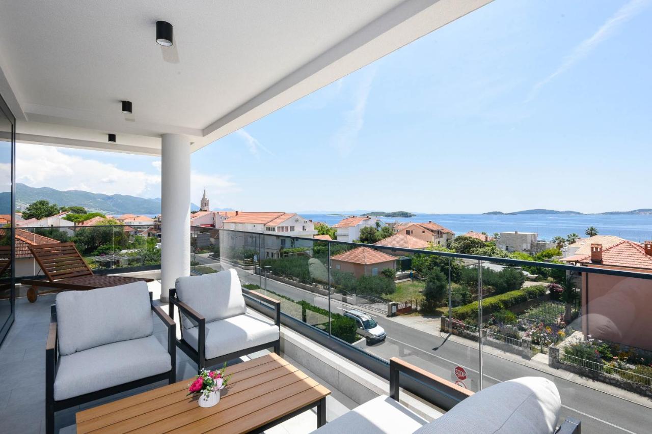 Sunny Day Luxury Holiday Apartments Оребич Екстер'єр фото