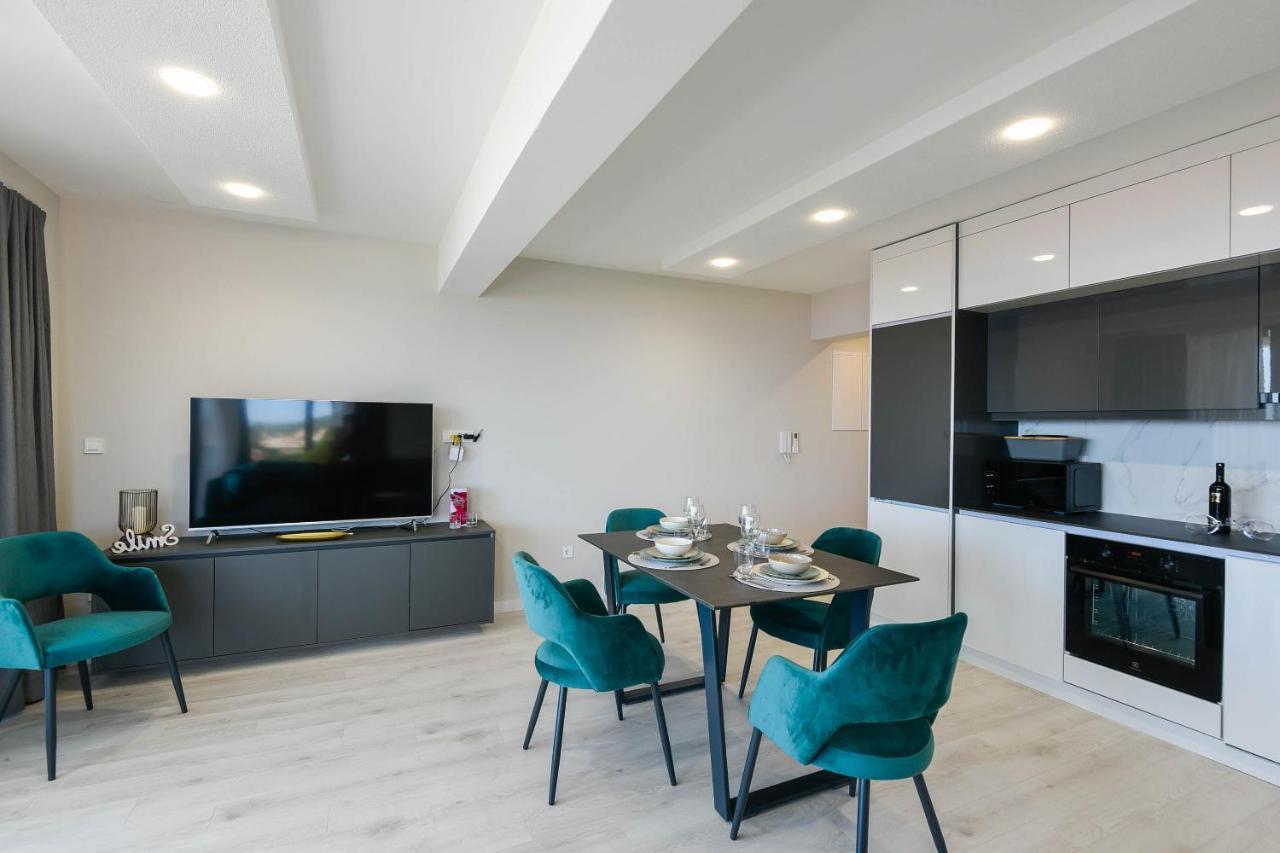 Sunny Day Luxury Holiday Apartments Оребич Екстер'єр фото