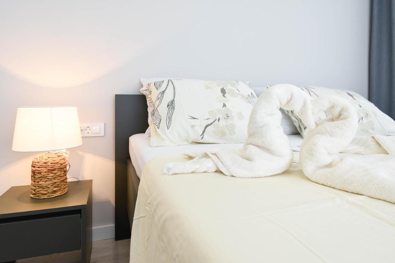 Sunny Day Luxury Holiday Apartments Оребич Екстер'єр фото