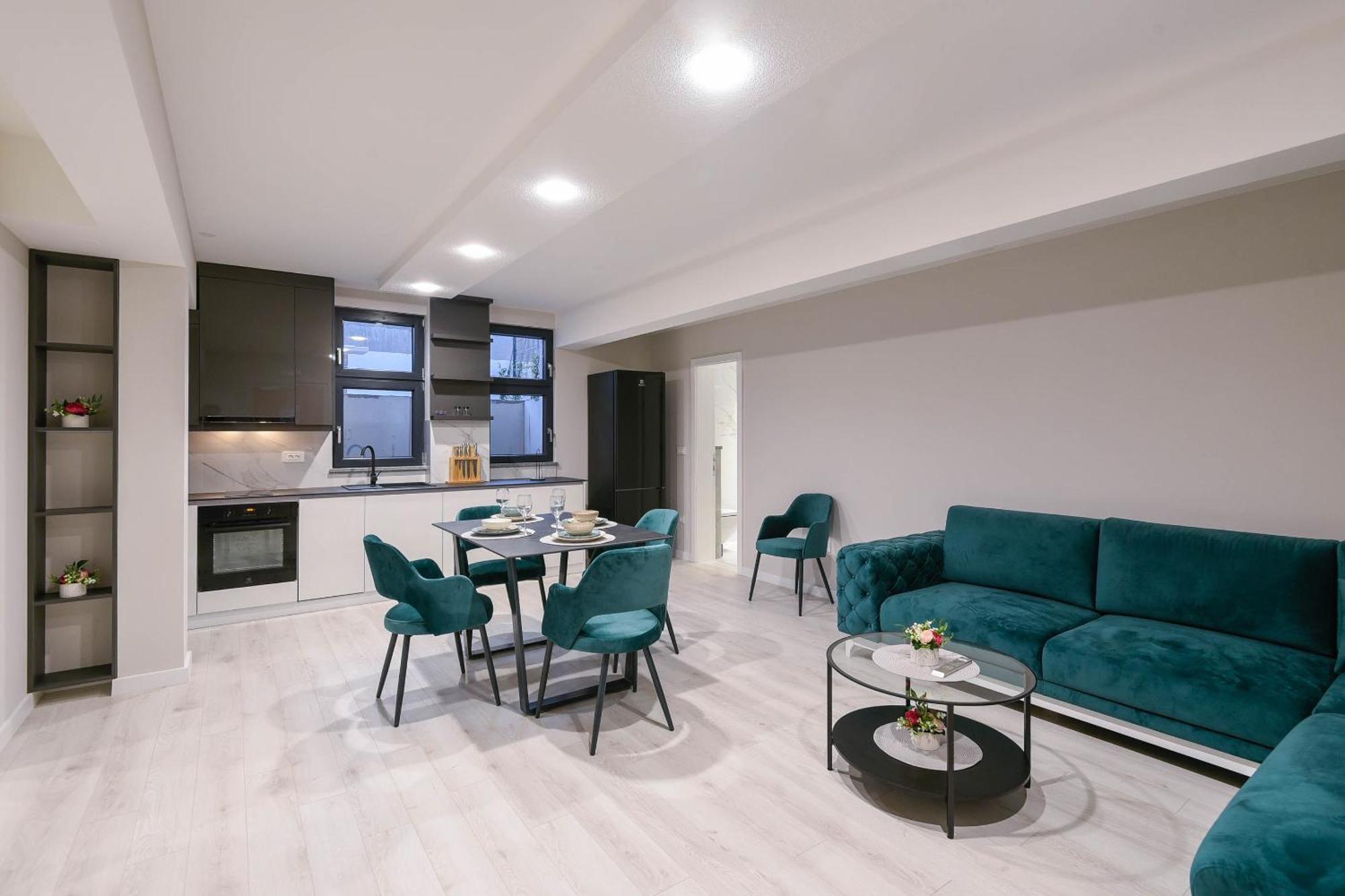 Sunny Day Luxury Holiday Apartments Оребич Екстер'єр фото