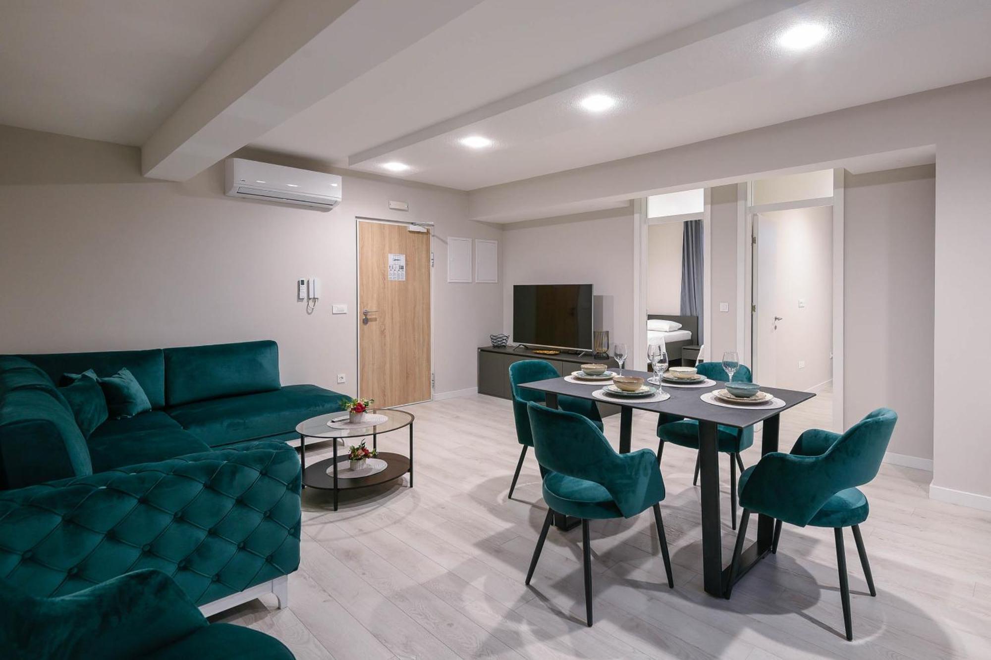 Sunny Day Luxury Holiday Apartments Оребич Екстер'єр фото