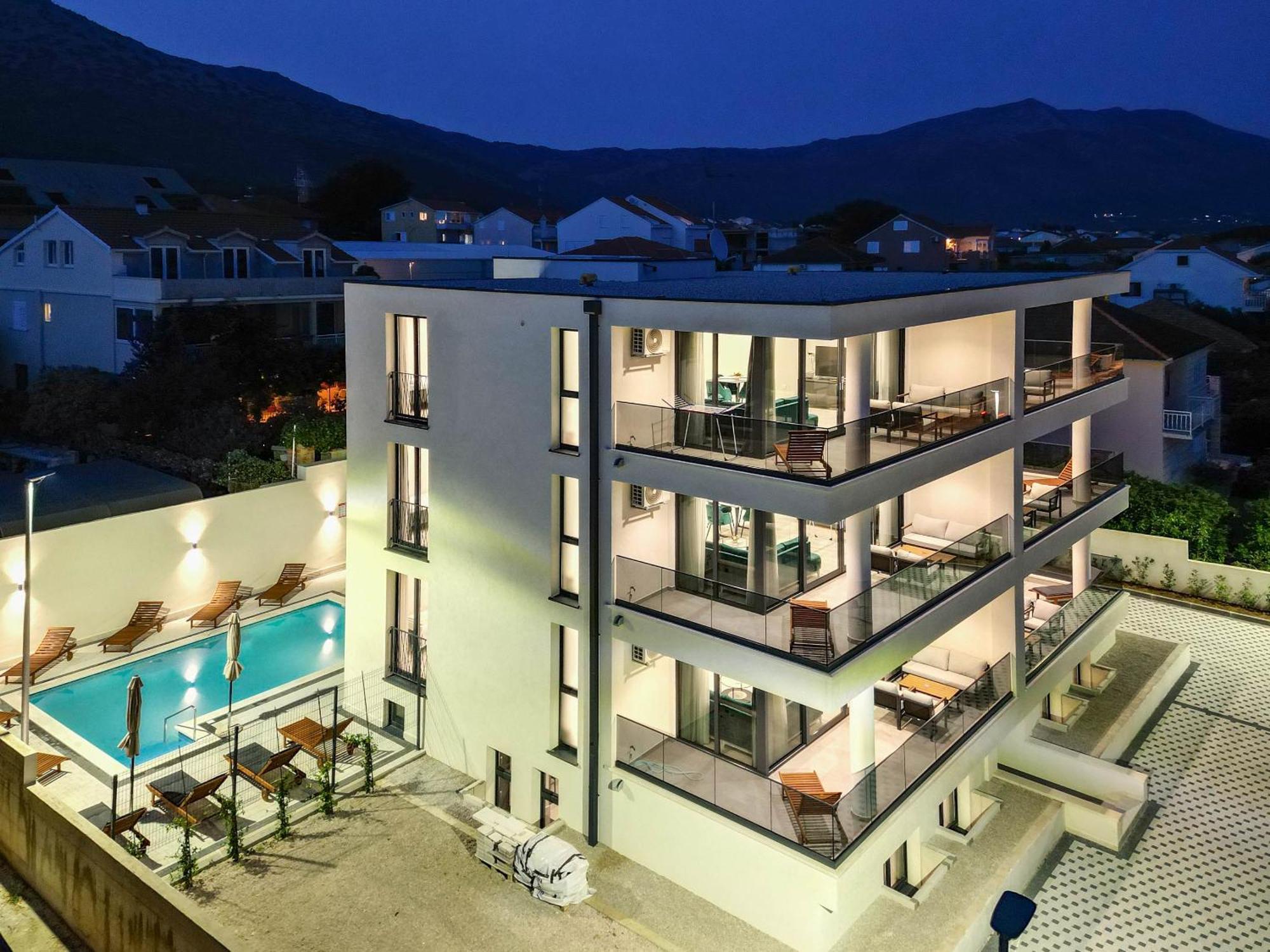 Sunny Day Luxury Holiday Apartments Оребич Екстер'єр фото